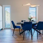 Appartamento Prázdninová Rezidence - 2 Ložnice, 2 Terasy, 90m2 Komarov