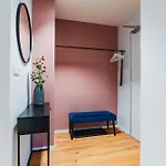 Prazdninova Rezidence - 2 Loznice, 2 Terasy, 90m2 *
