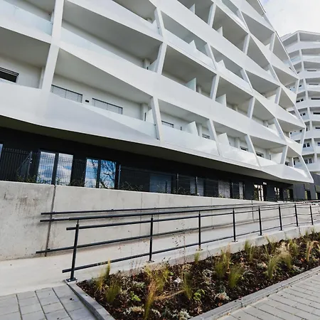 Prázdninová Rezidence - 2 Ložnice, 2 Terasy, 90m2 Appartamento *
