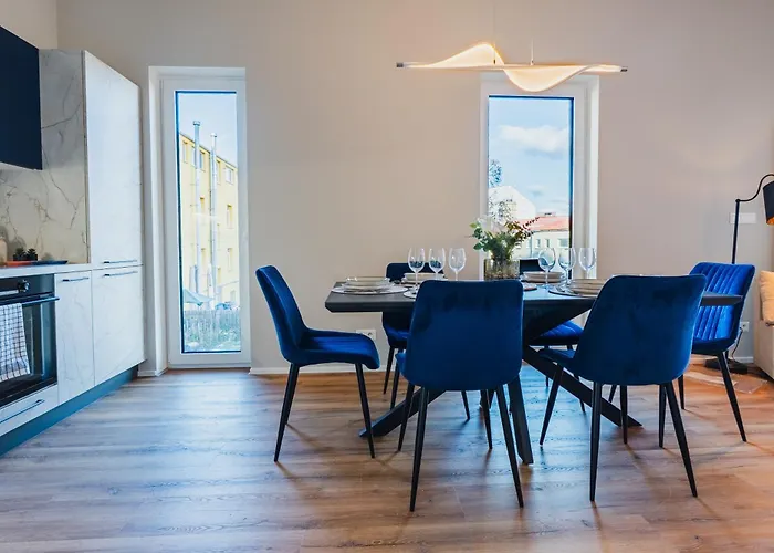 Apartmán Prázdninová Rezidence - 2 Ložnice, 2 Terasy, 90m2 Komarov