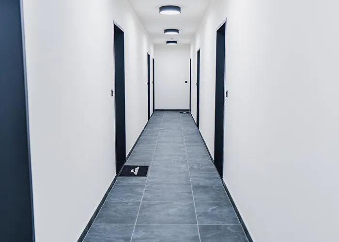 Prázdninová Rezidence - 2 Ložnice, 2 Terasy, 90m2 Apartmán *