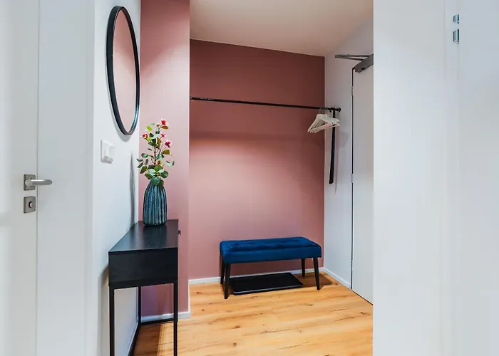 Prázdninová Rezidence - 2 Ložnice, 2 Terasy, 90m2 *