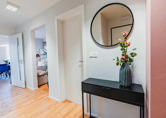 Prázdninová Rezidence - 2 Ložnice, 2 Terasy, 90m2 Apartmán